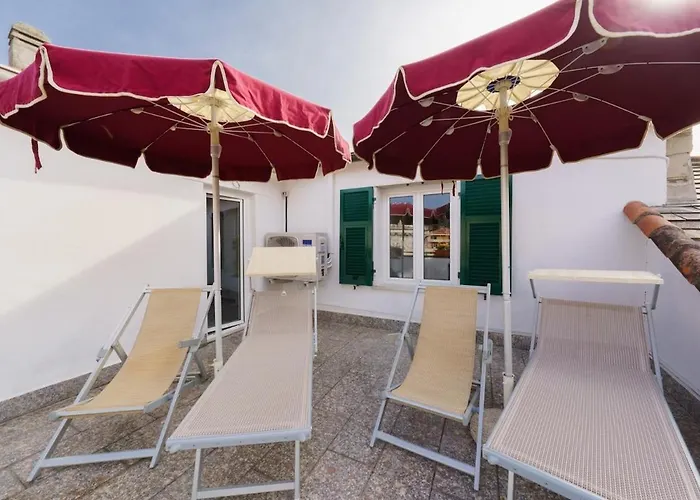 The Riviera Attico Terrazza Апартаменты