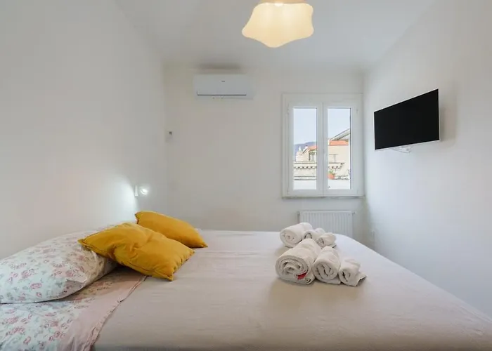 The Riviera Attico Terrazza Апартаменты